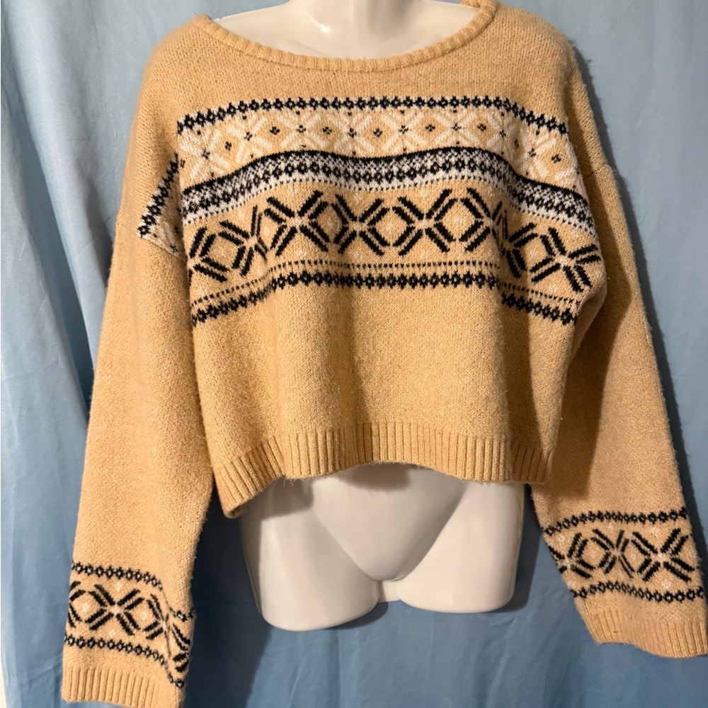 Wild Fable Tan and Black Patterned Sweater - Picture 2 of 7